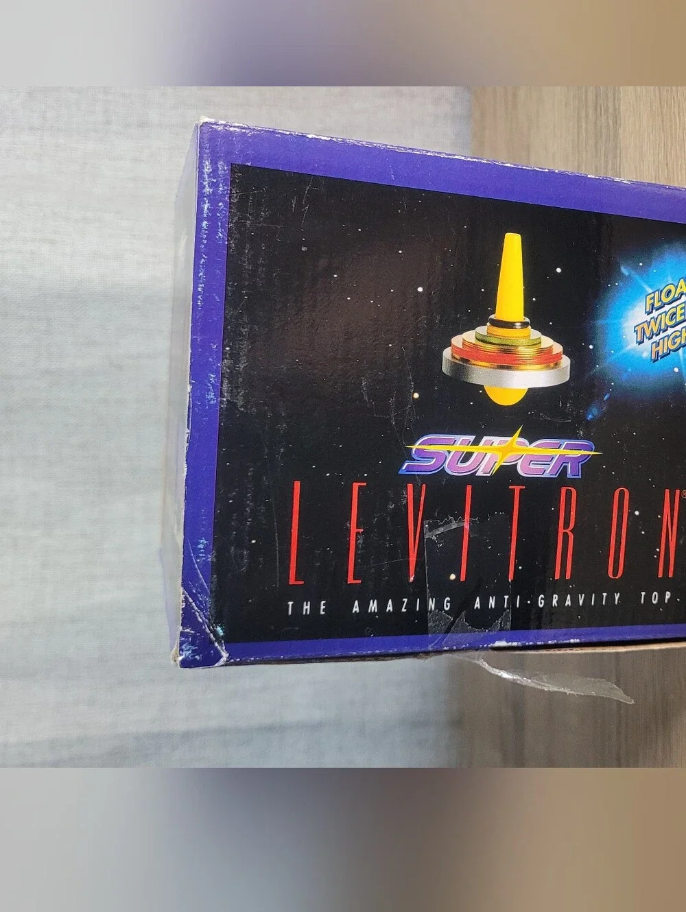 Super Levitrón Floating Anti-Gravity Top - Physics